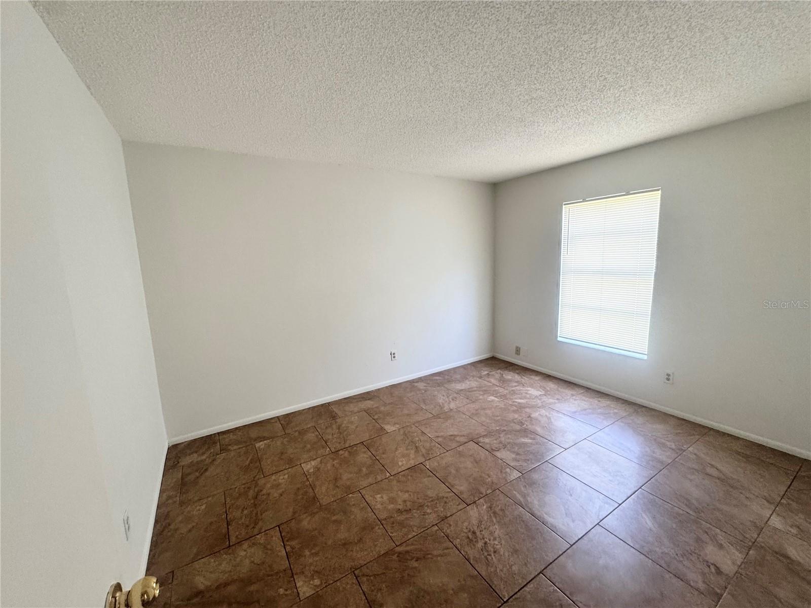 4211 9TH ST E — photo 21