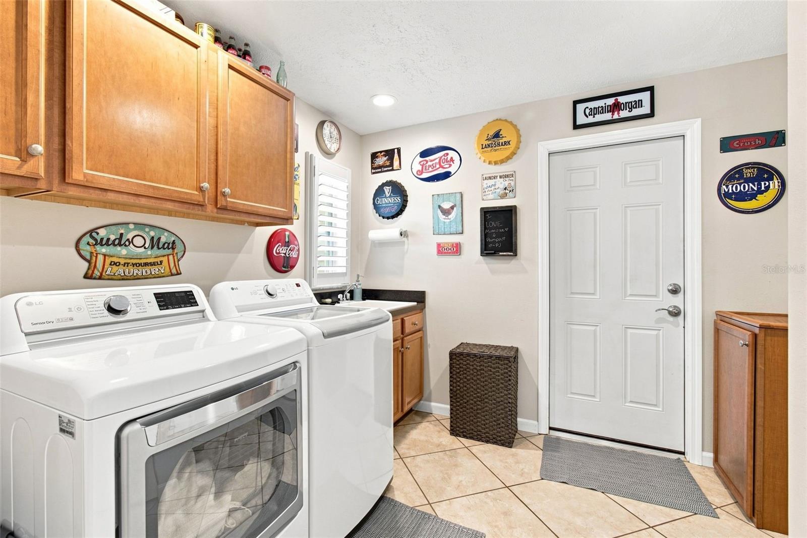 610 HITCHING POST DR — photo 40