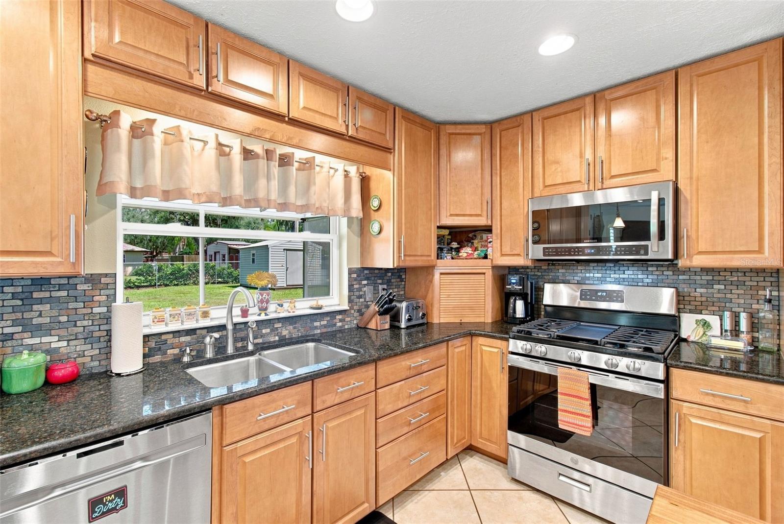 610 HITCHING POST DR — photo 15