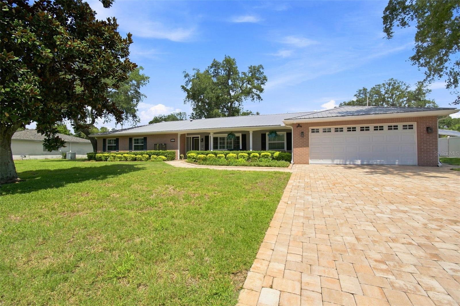 610 HITCHING POST DR — photo 2
