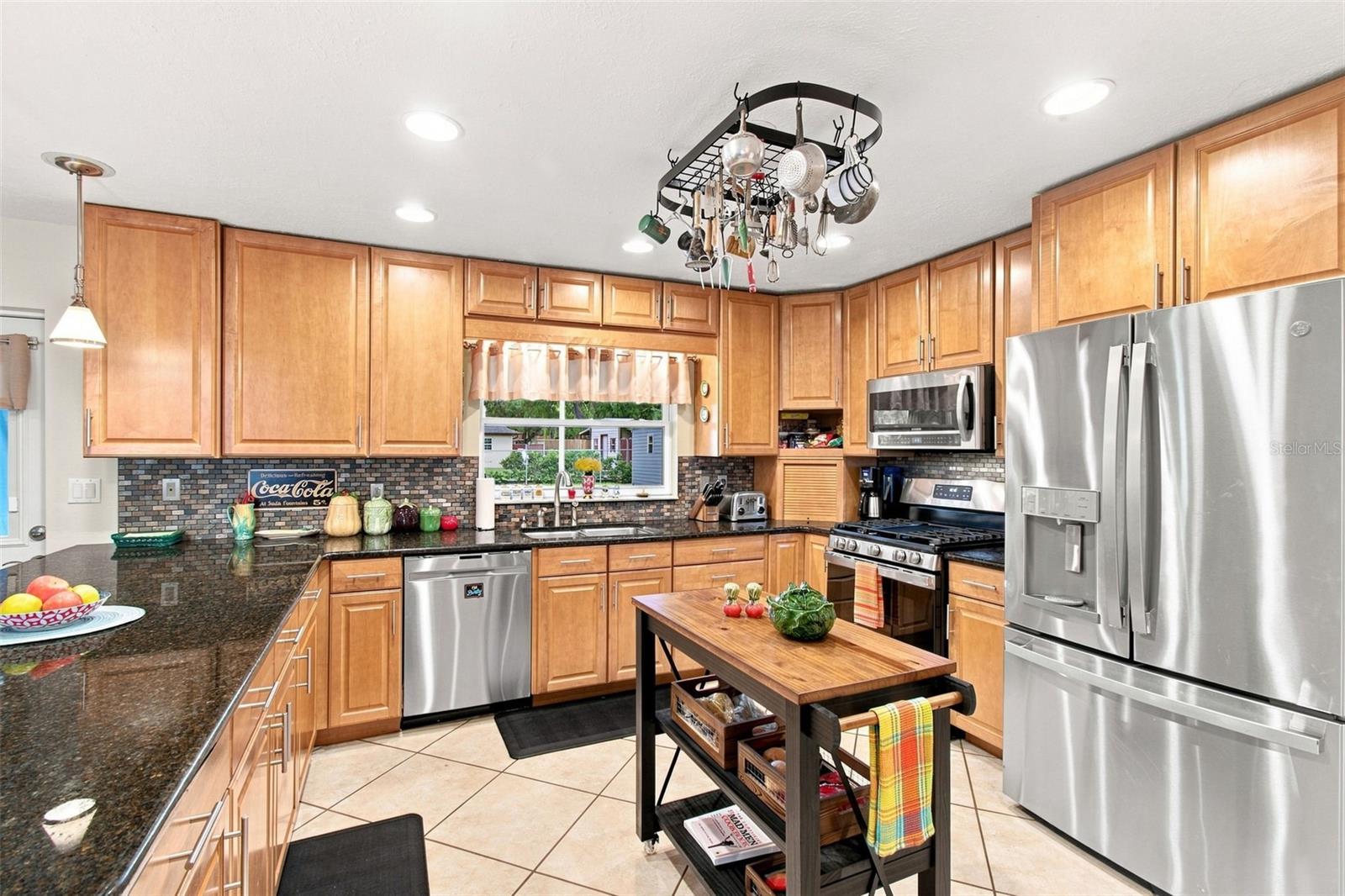 610 HITCHING POST DR — photo 13