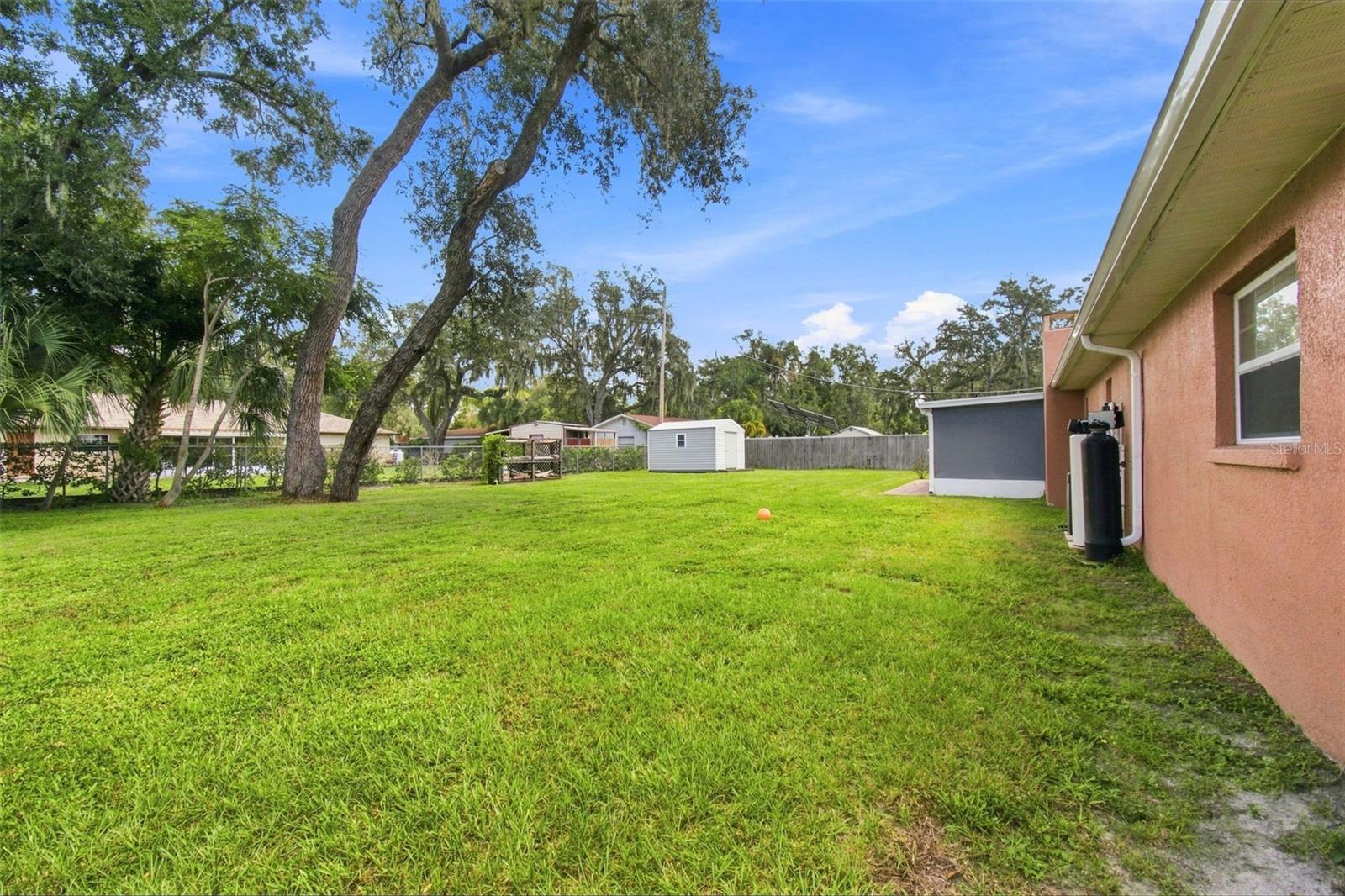 610 HITCHING POST DR — photo 48