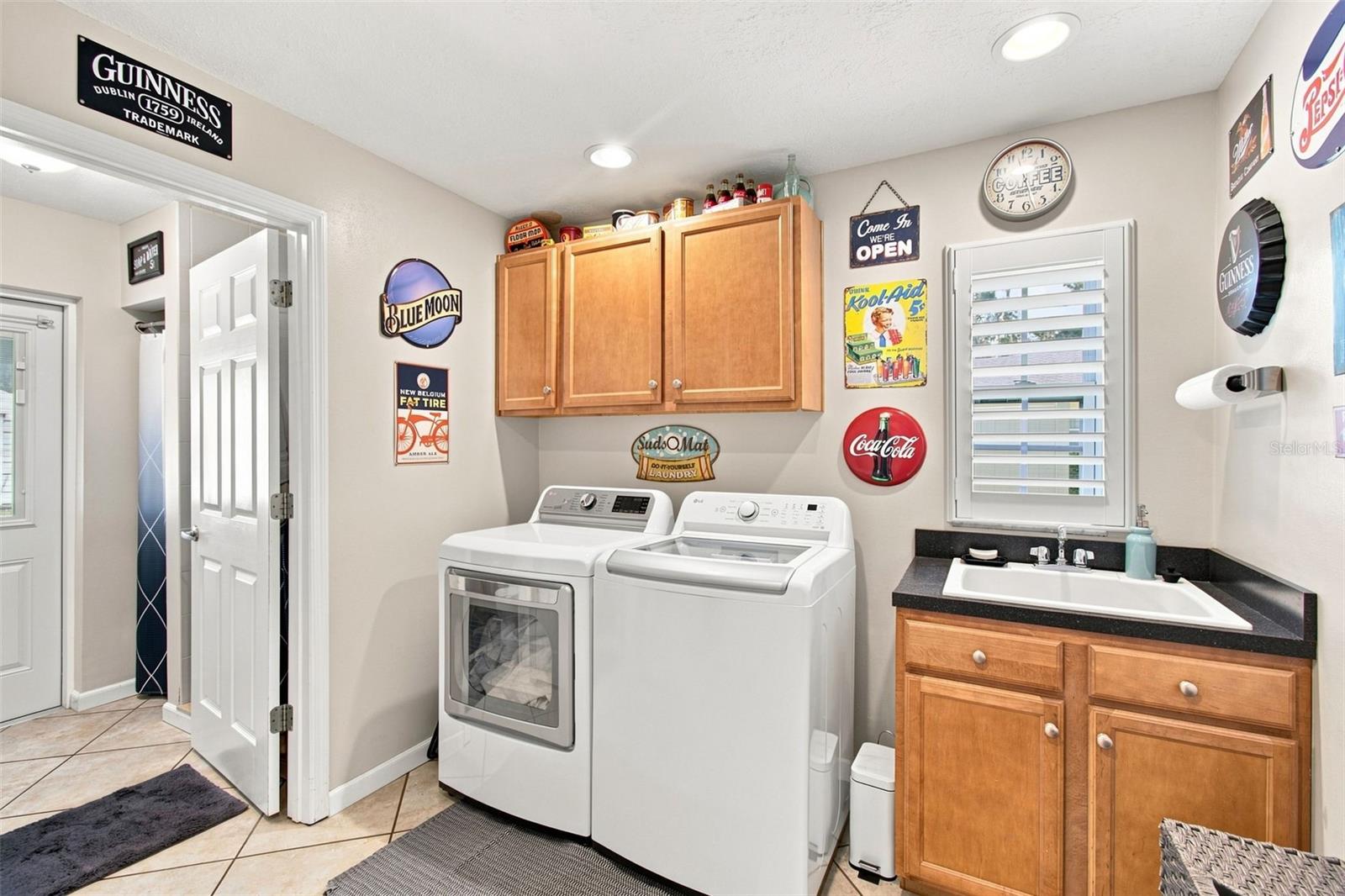 610 HITCHING POST DR — photo 41