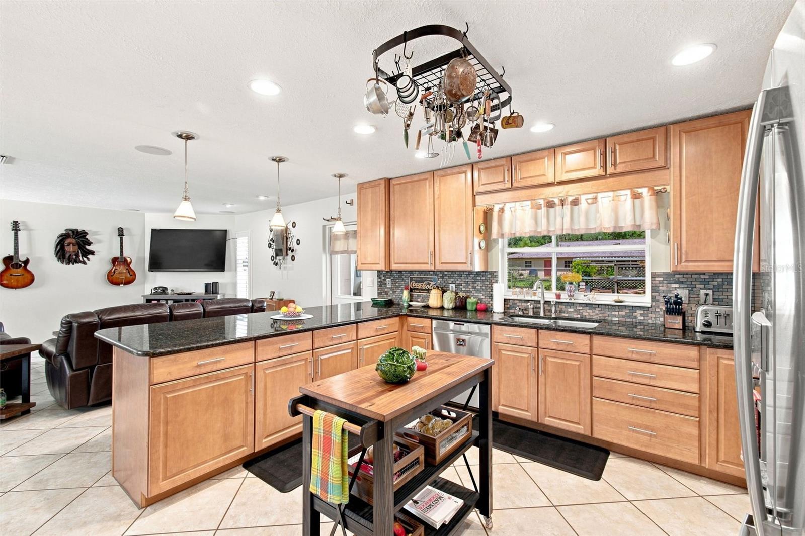 610 HITCHING POST DR — photo 14