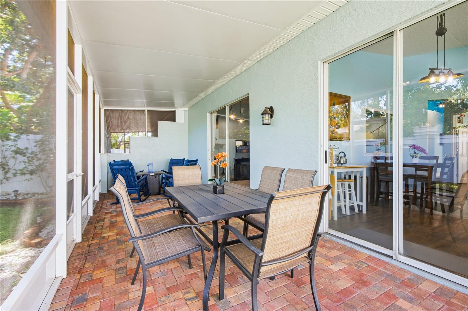 1725 ARABIAN LN — photo 33