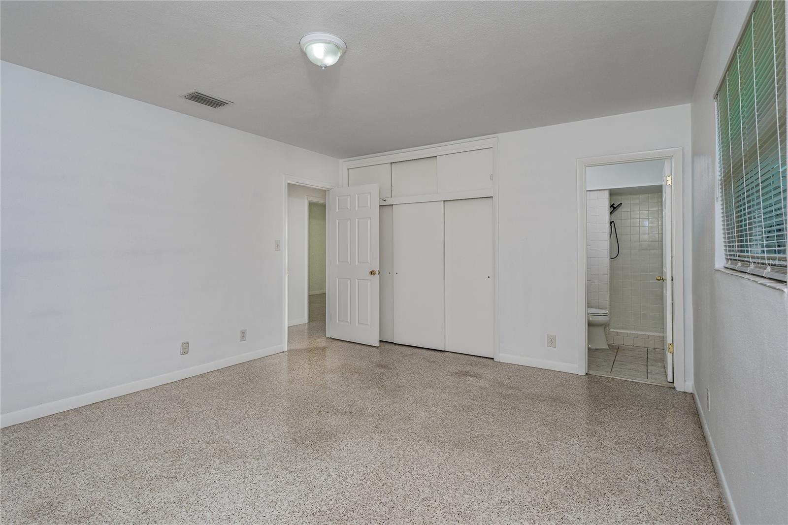1225 CASABELLA DR — photo 19