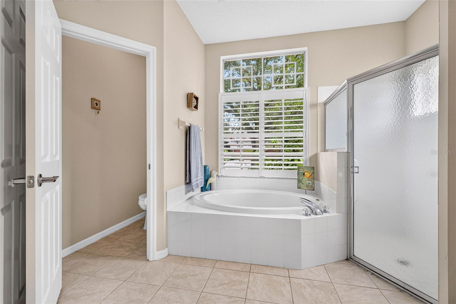 9603 BIRNAMWOOD ST — photo 27