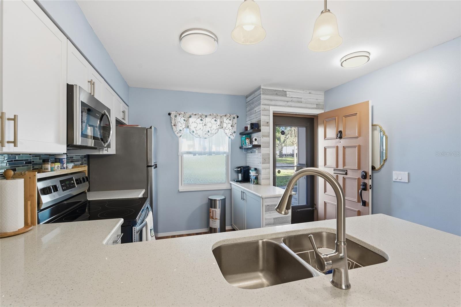 2935 FEATHER DR #65-D — photo 5