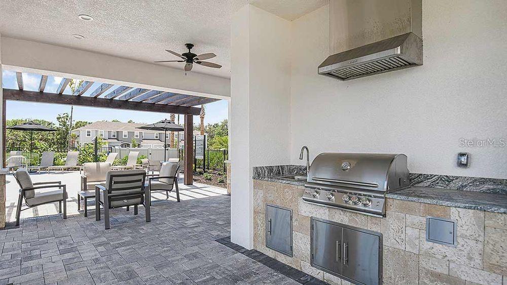 8520 DAYBREAK ST — photo 16