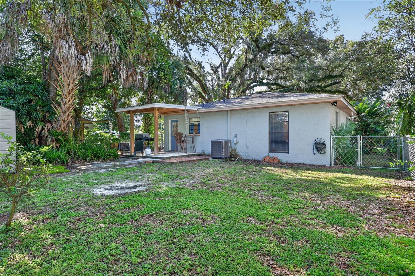 317 W COMANCHE AVE — photo 21