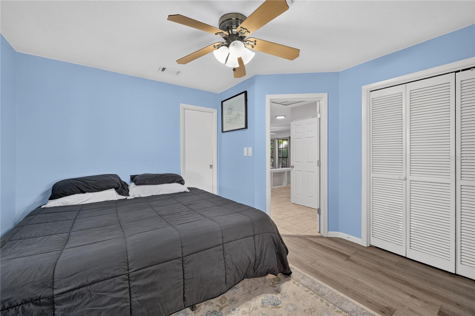 317 W COMANCHE AVE — photo 14