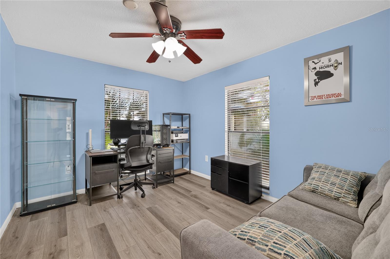 317 W COMANCHE AVE — photo 16