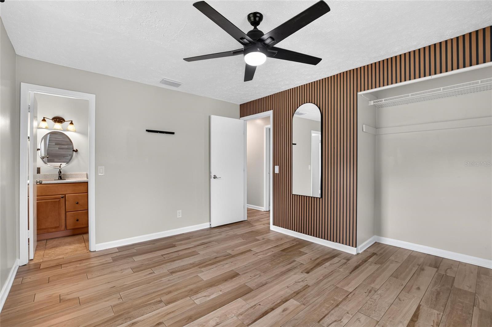 1905 BRYAN RD — photo 35