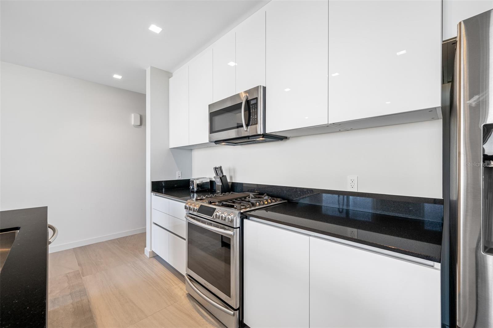 5 N OSCEOLA AVE #508 — photo 8