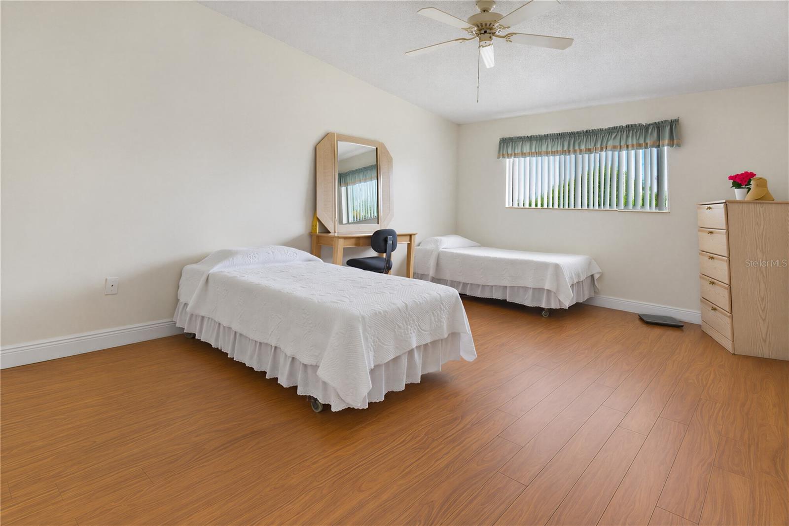 2440 WINDING CREEK BLVD #307 — photo 18