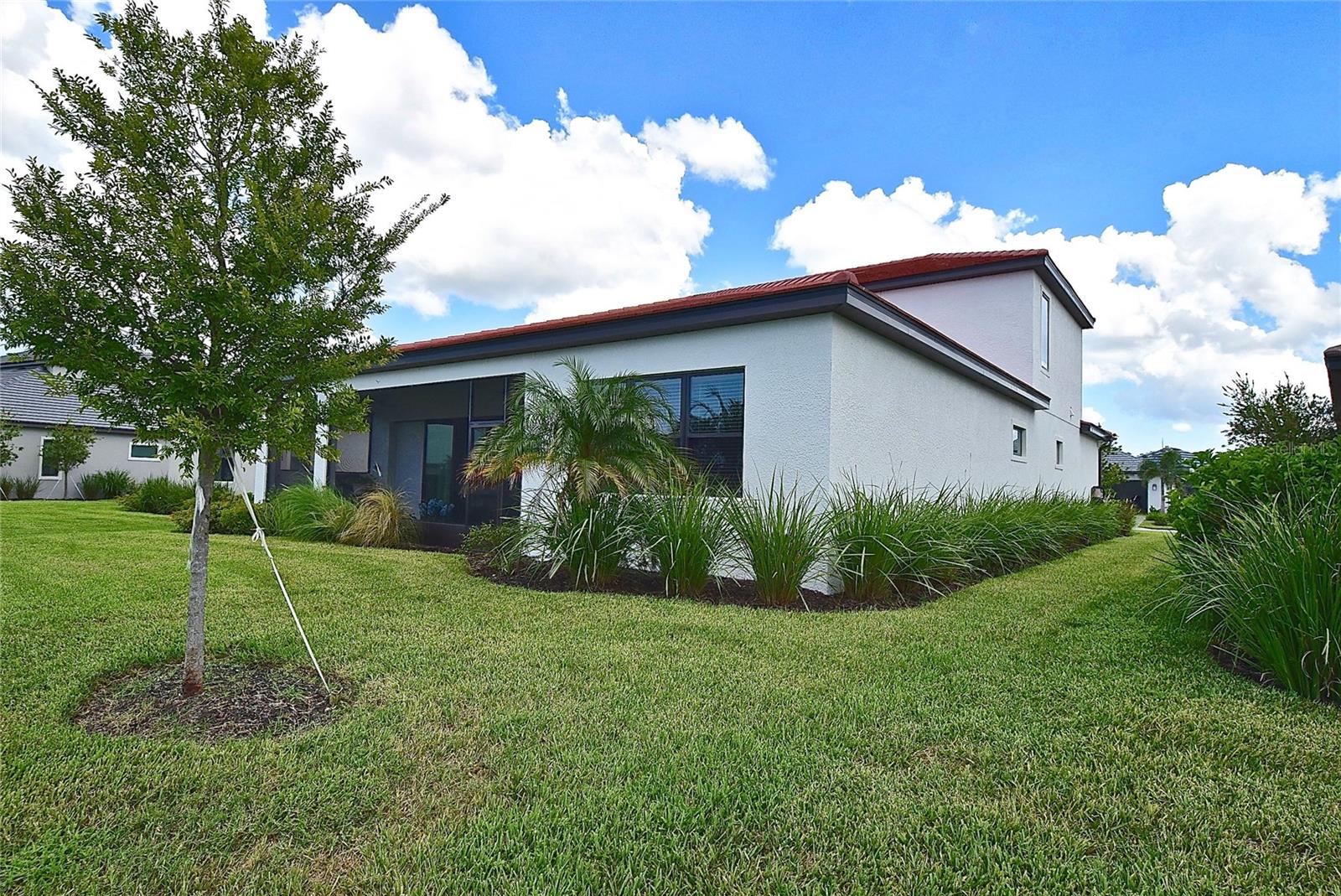 437 ALBERATA WAY — photo 35