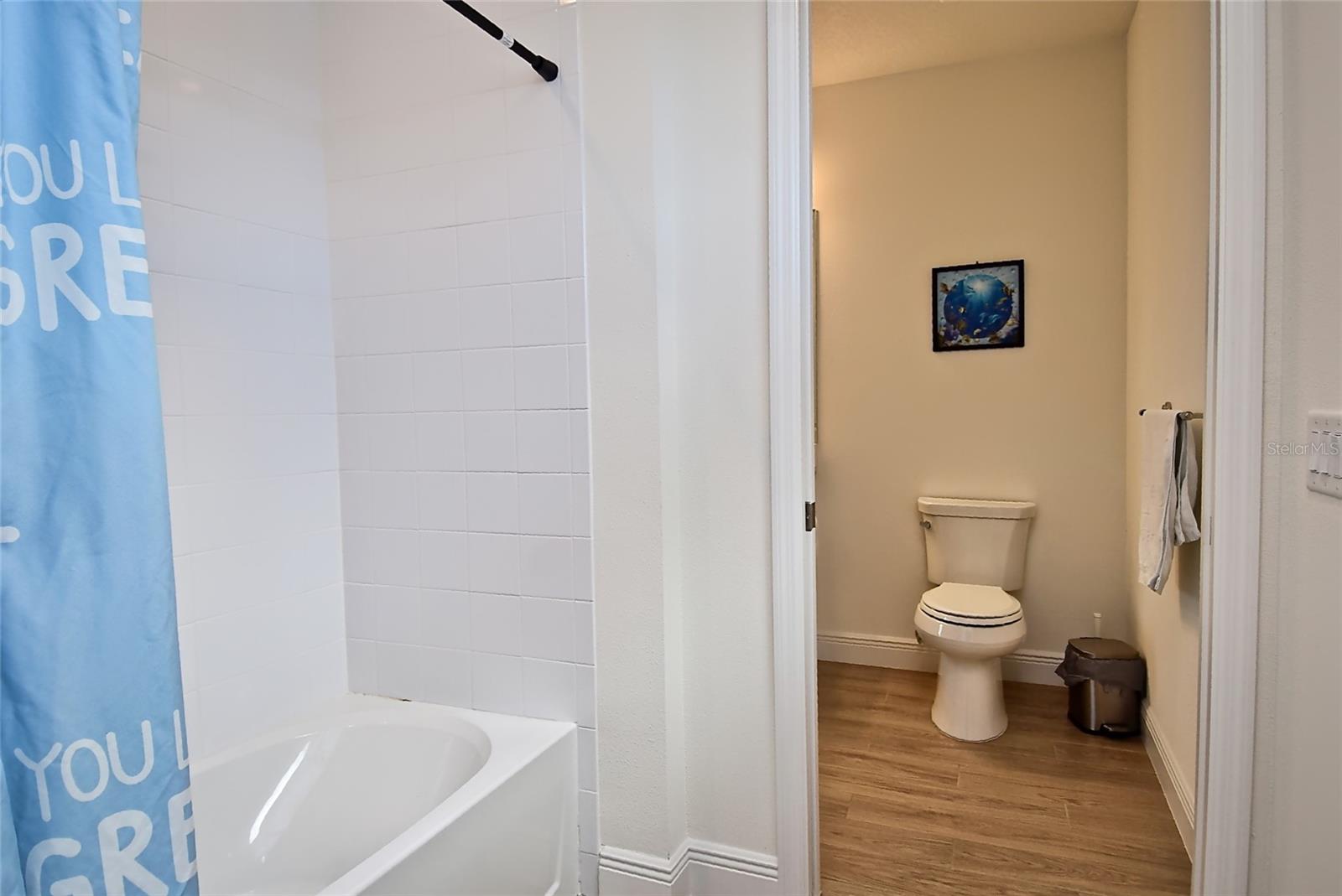 437 ALBERATA WAY — photo 31