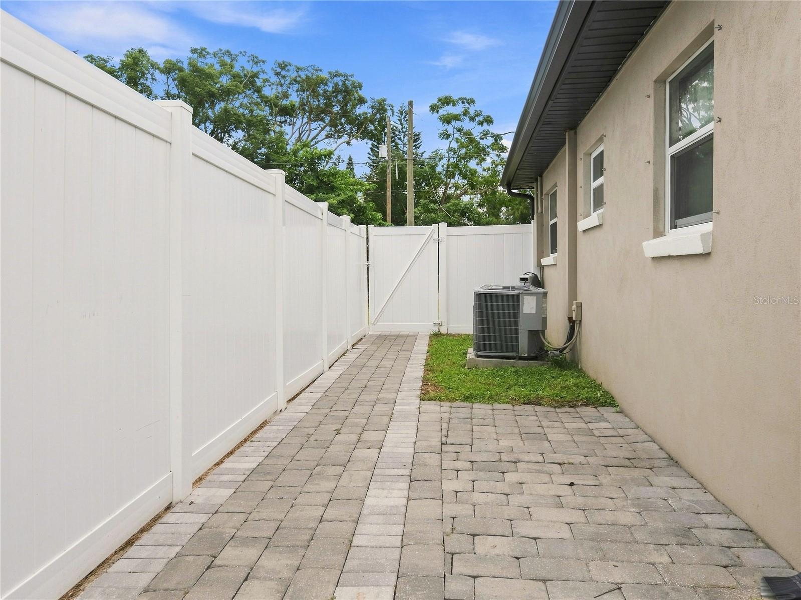 1803 E ANNONA AVE — photo 13