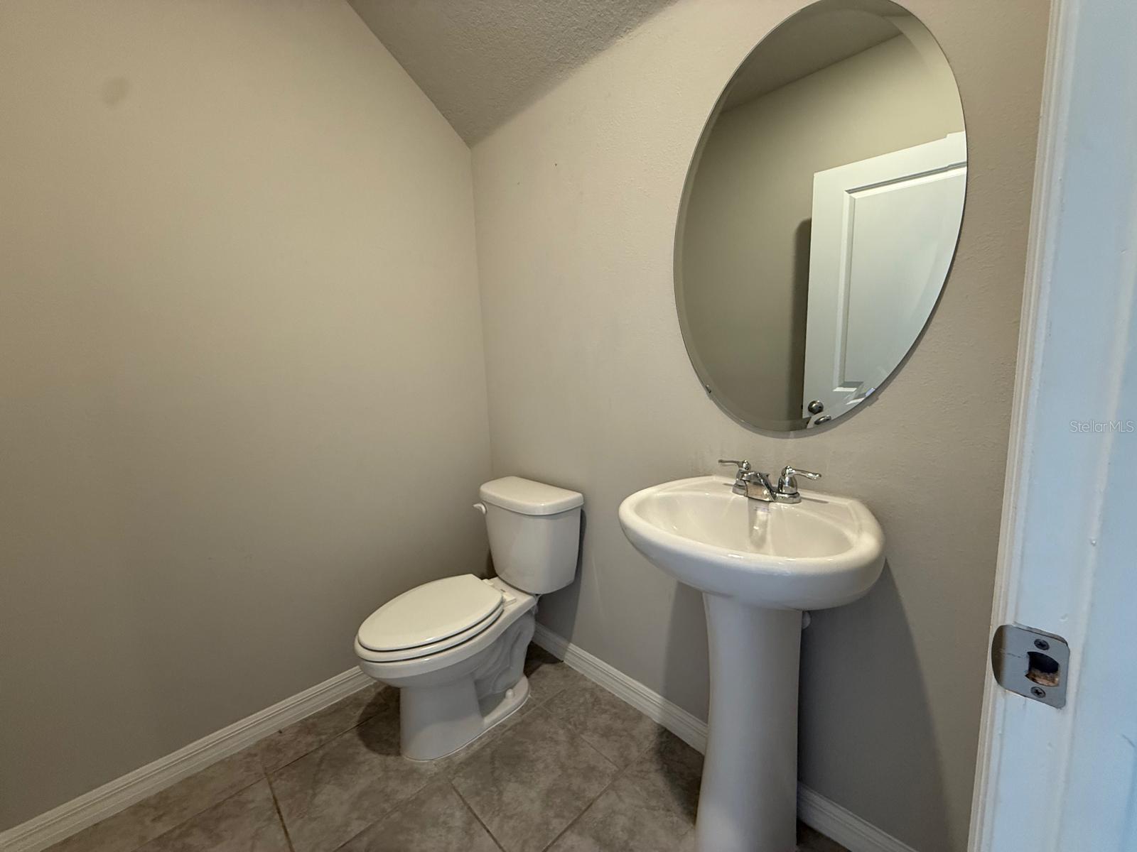 7627 MOMENTUM PKWY — photo 8