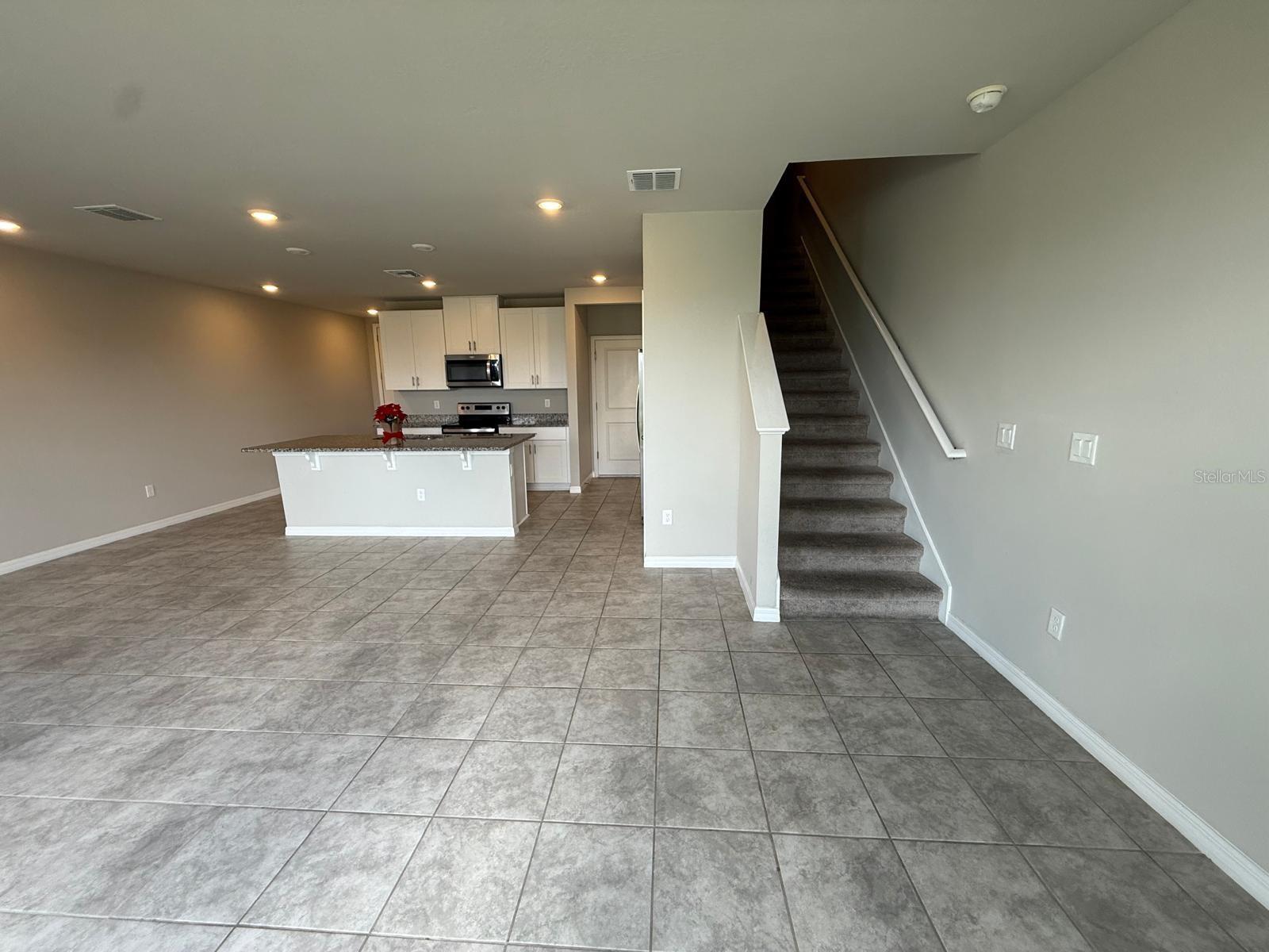 7627 MOMENTUM PKWY — photo 11