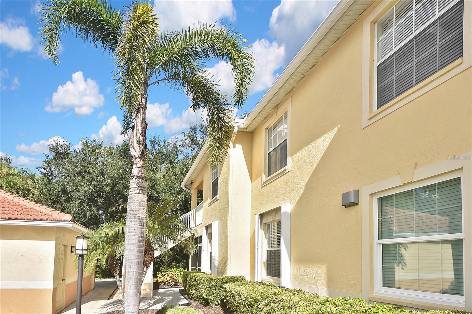 903 CASA DEL LAGO WAY #903 — photo 4