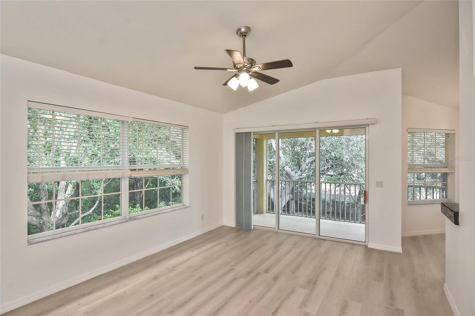 903 CASA DEL LAGO WAY #903 — photo 8