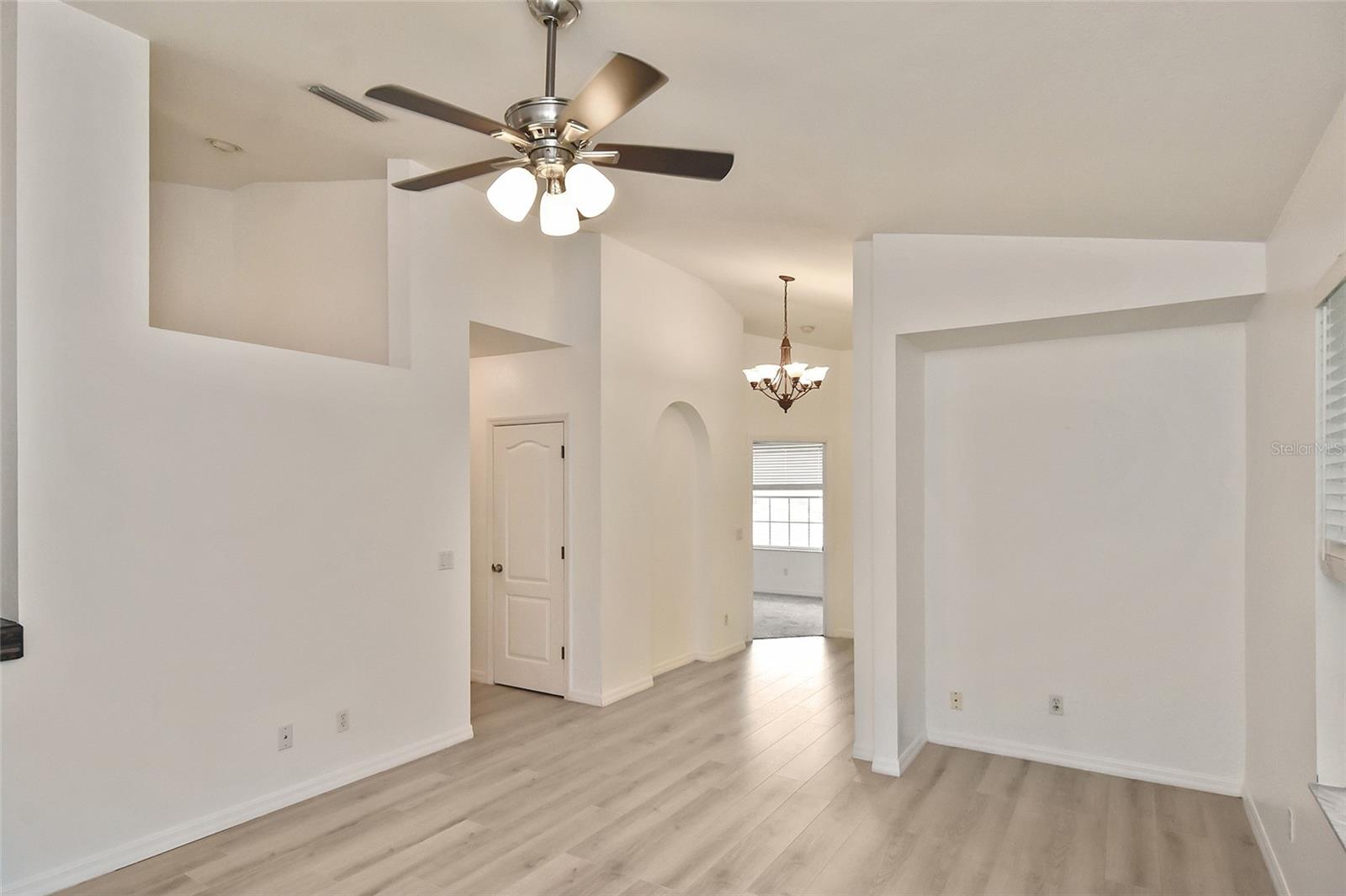 903 CASA DEL LAGO WAY #903 — photo 10