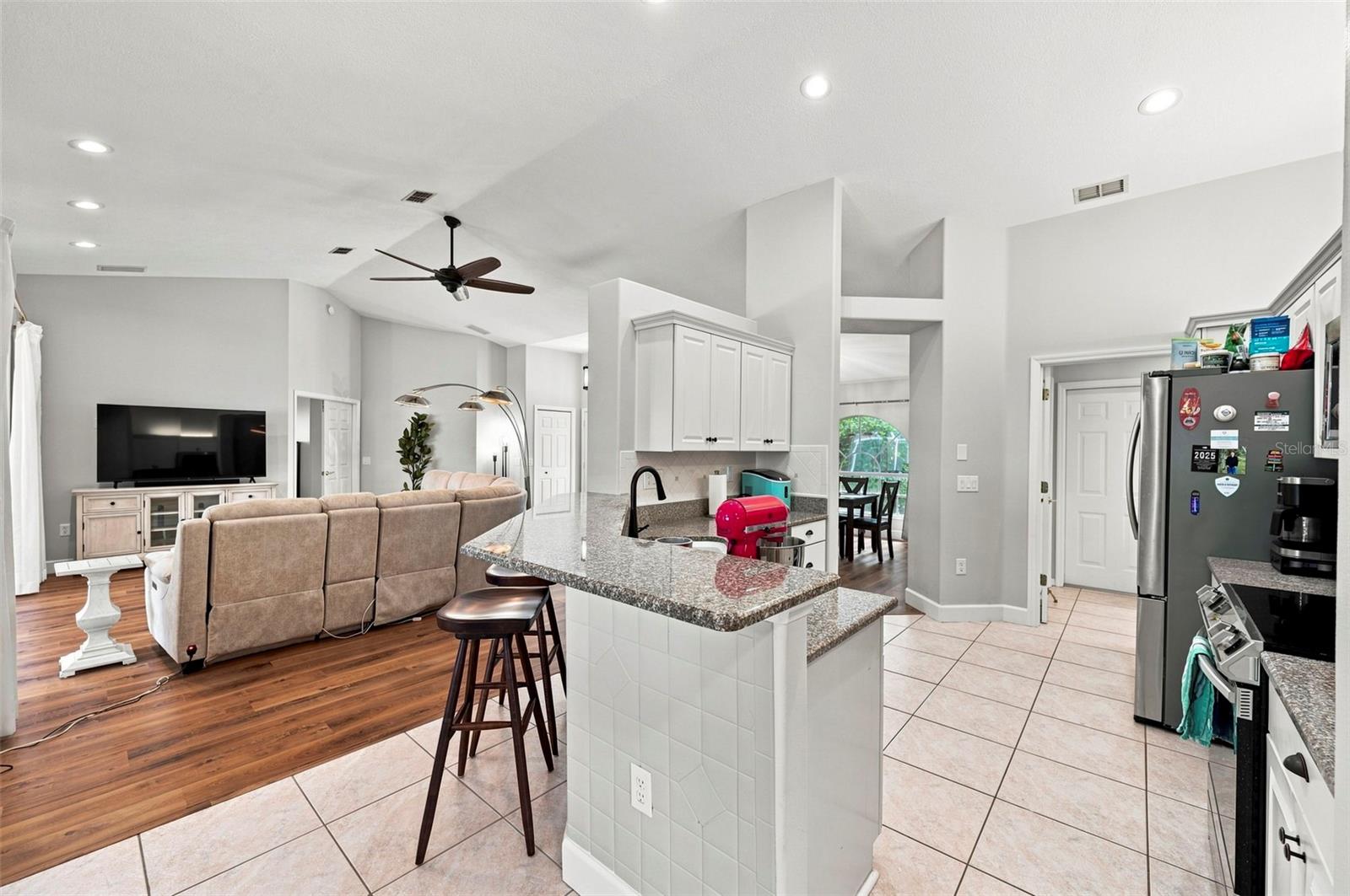 9715 HERMOSILLO DR — photo 19
