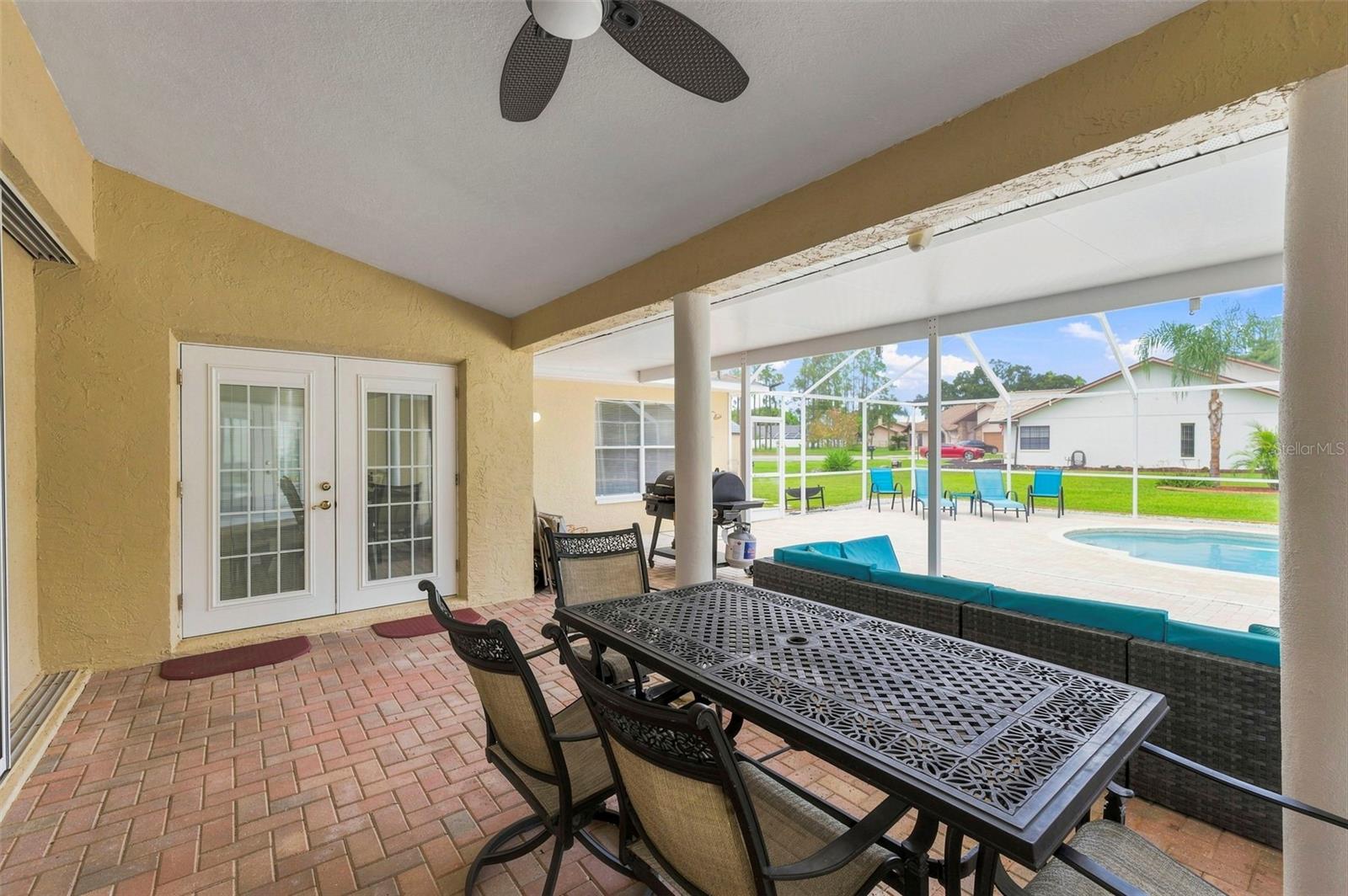 9715 HERMOSILLO DR — photo 47