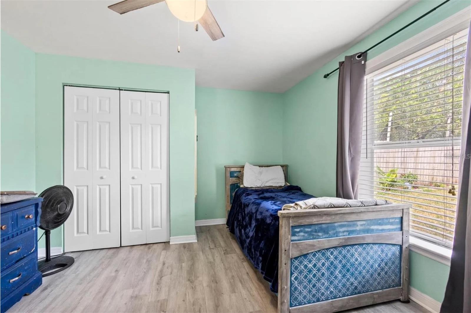 711 LEMONWOOD DR — photo 16