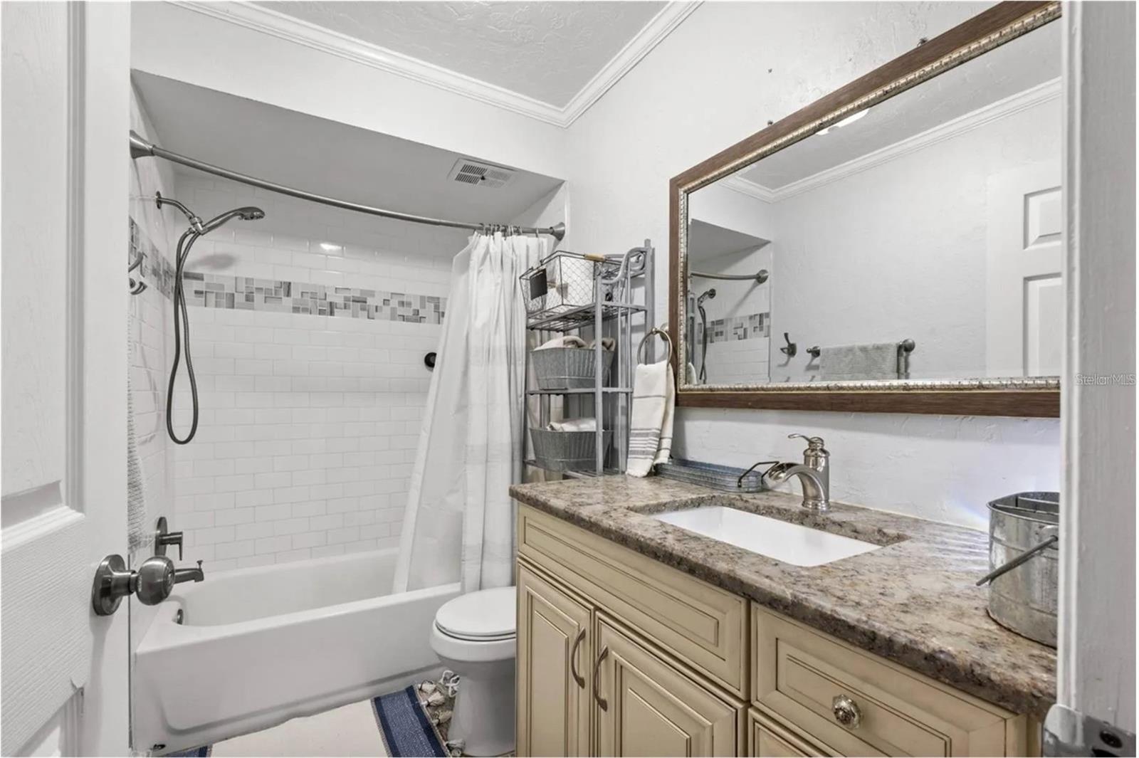 711 LEMONWOOD DR — photo 21