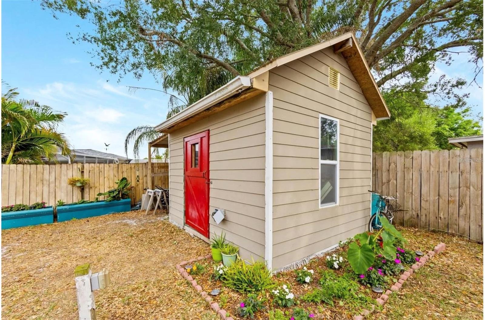 711 LEMONWOOD DR — photo 25