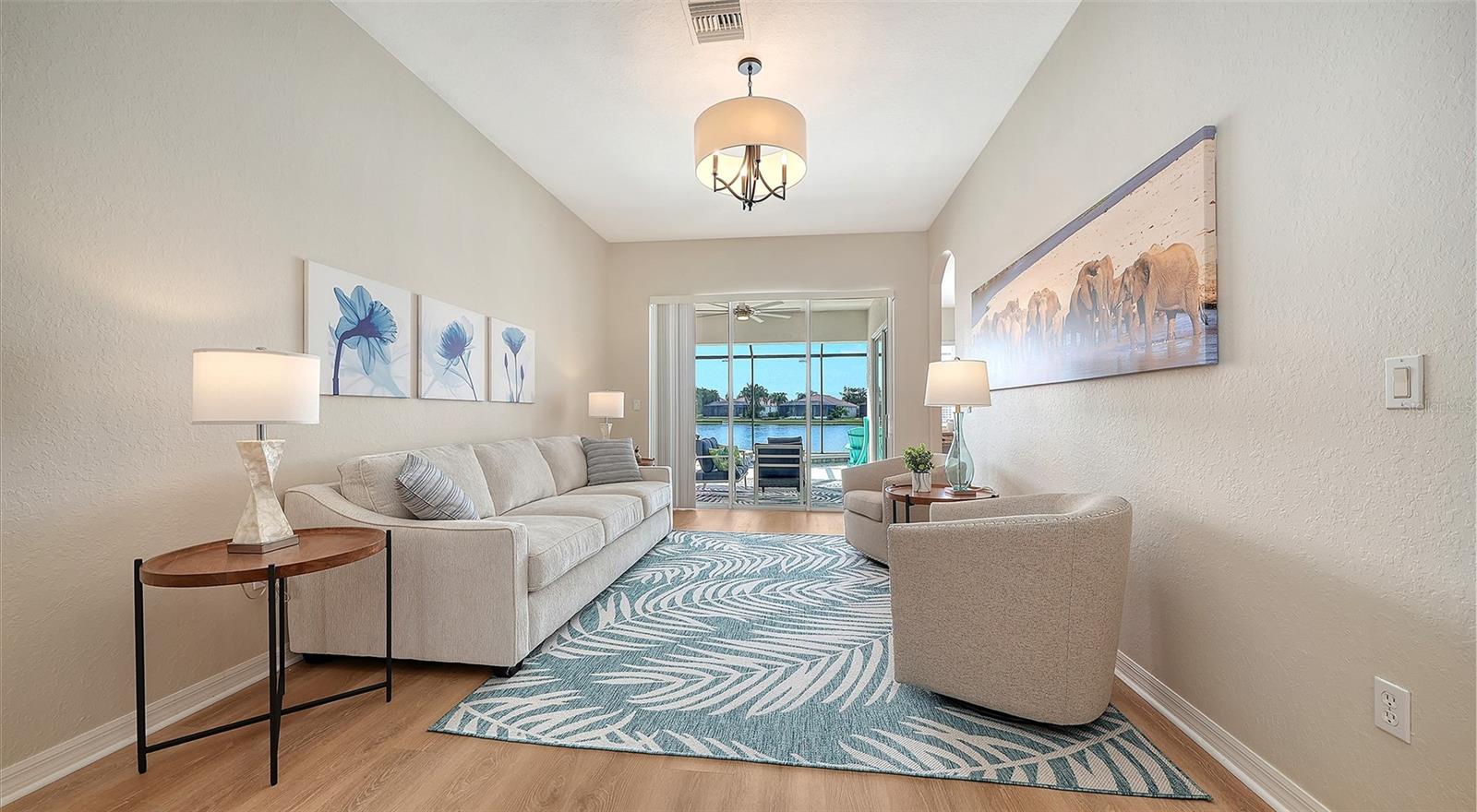 415 GRAND PRESERVE CV — photo 8