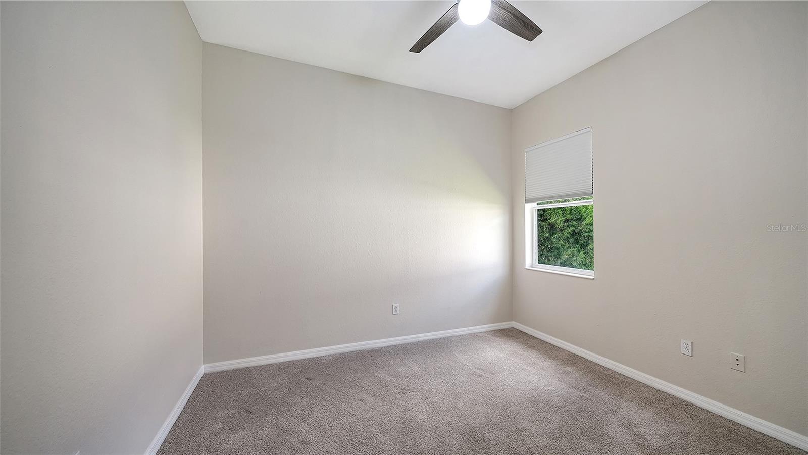 415 GRAND PRESERVE CV — photo 33