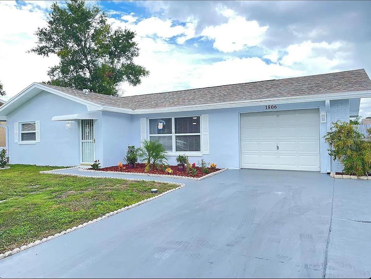 1806 IRONWOOD CT W — photo 2