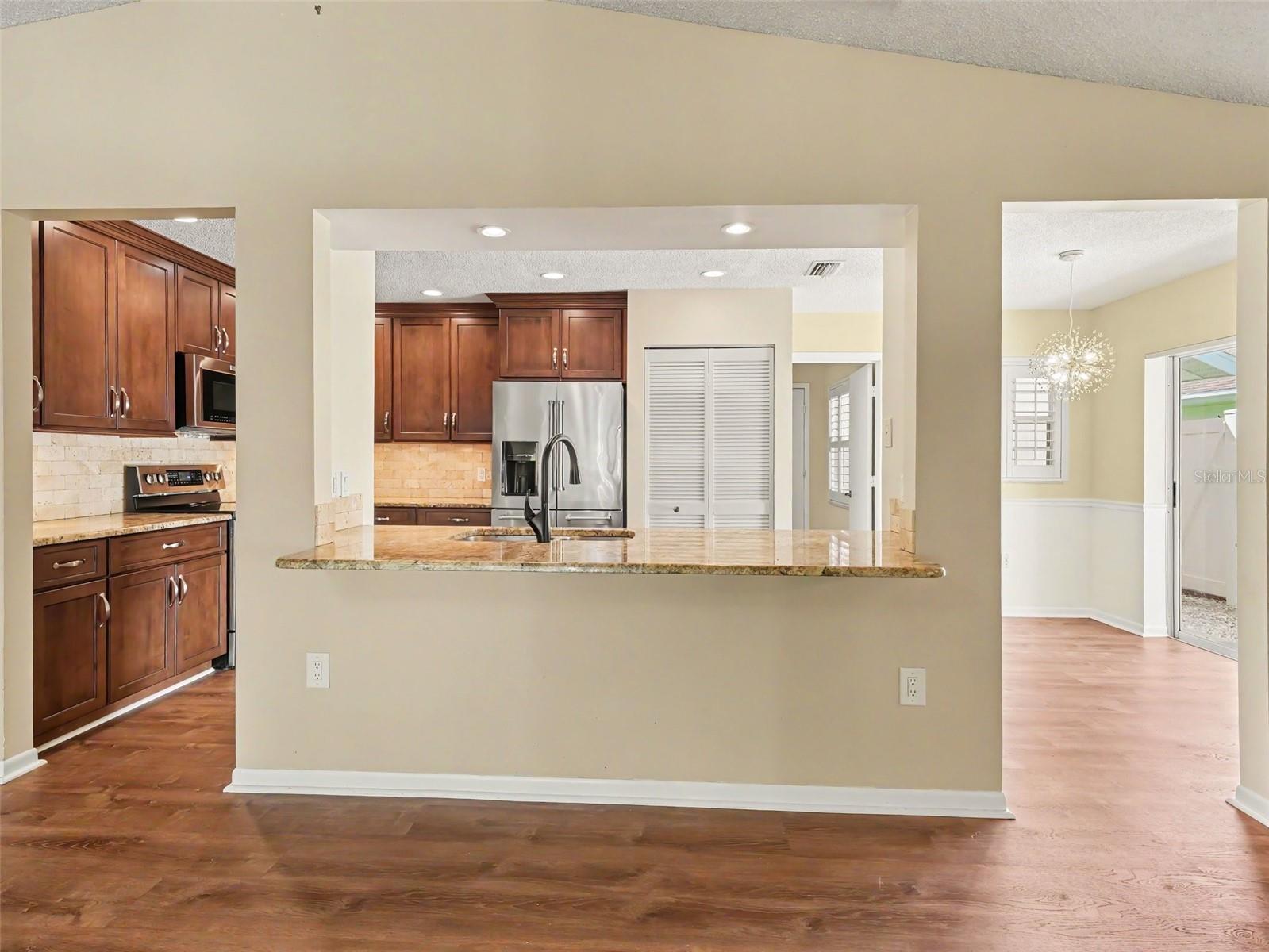 3432 BROOKRIDGE LN — photo 10