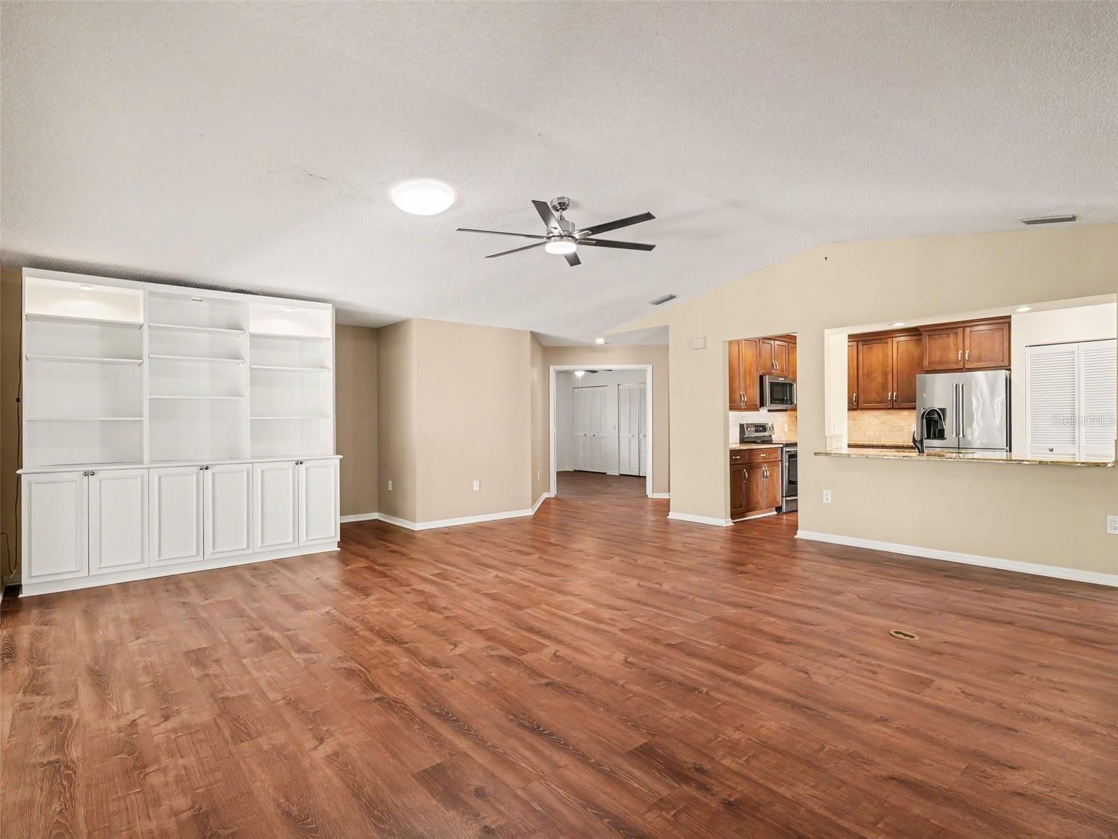 3432 BROOKRIDGE LN — photo 9