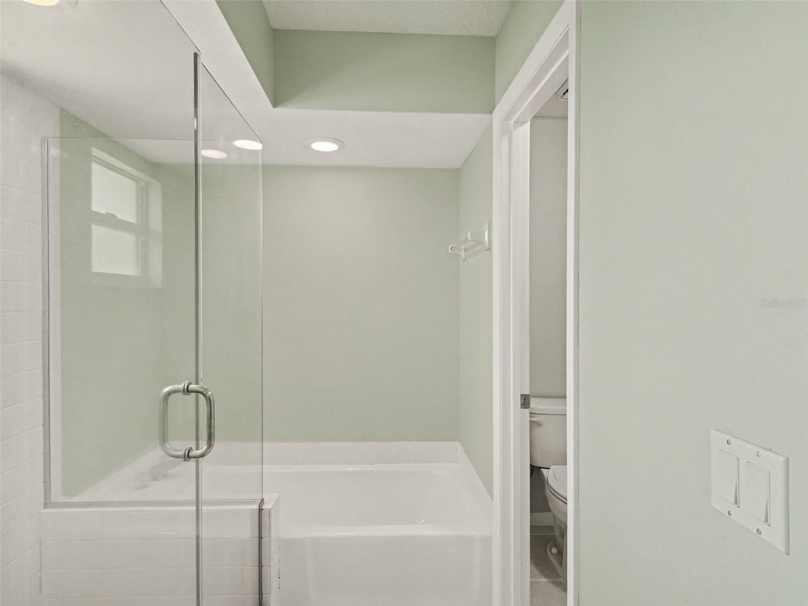 3432 BROOKRIDGE LN — photo 21