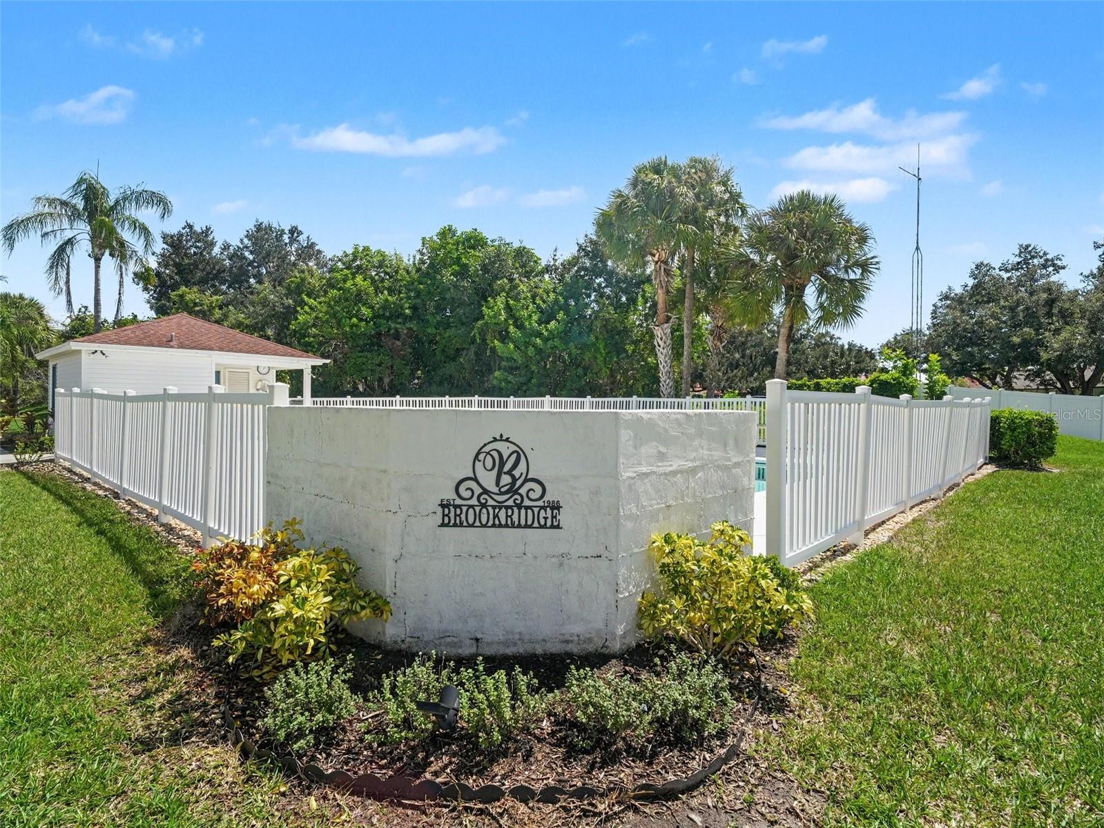 3432 BROOKRIDGE LN — photo 32