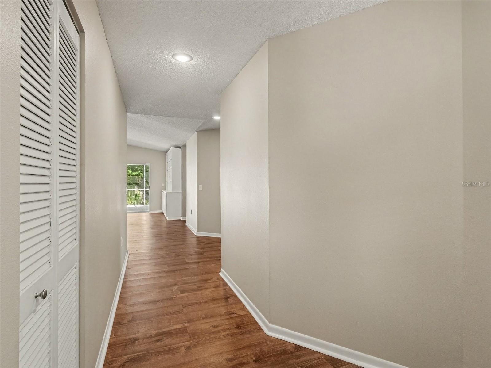 3432 BROOKRIDGE LN — photo 4