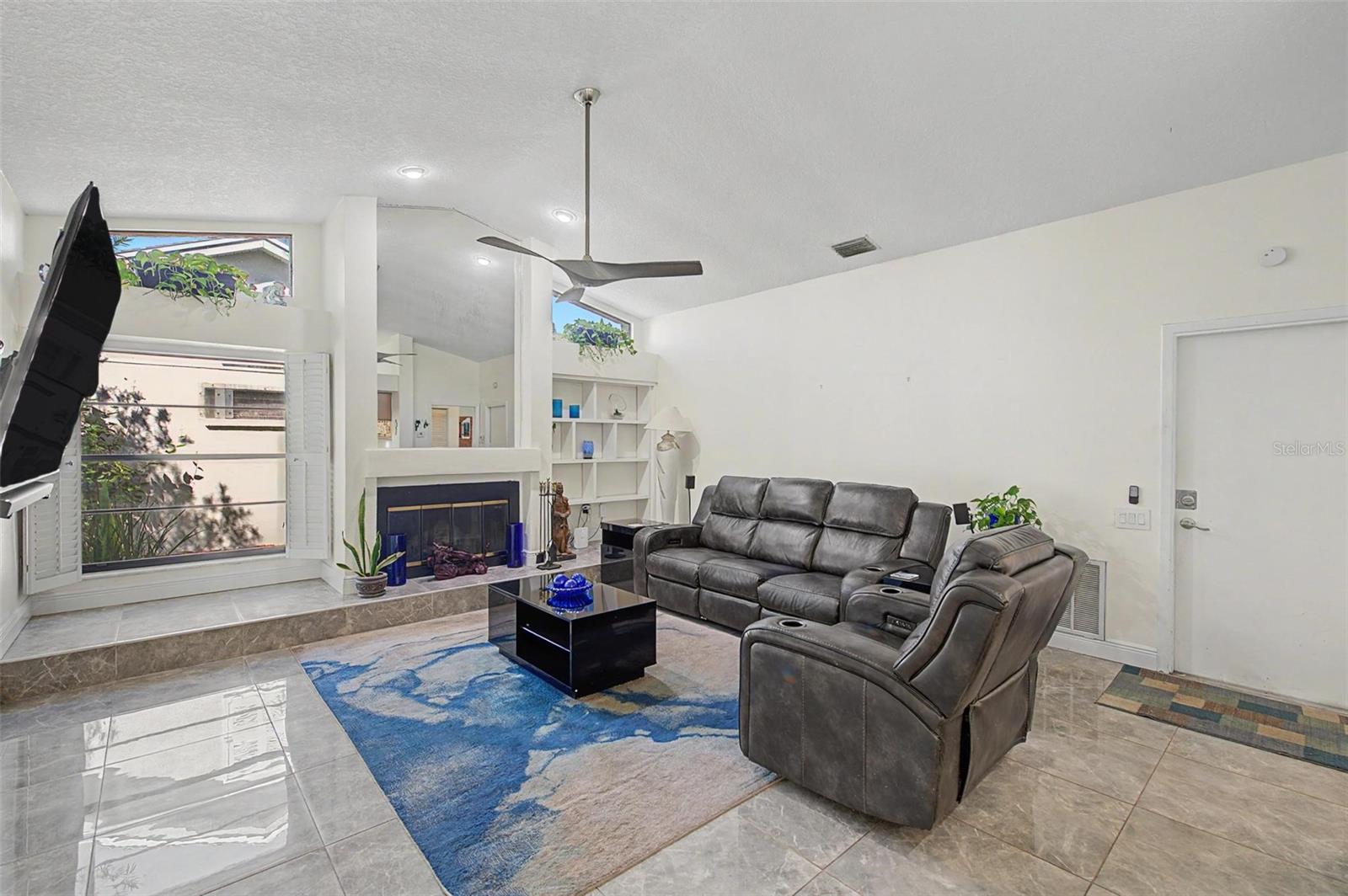 8612 BRAXTON DR — photo 24