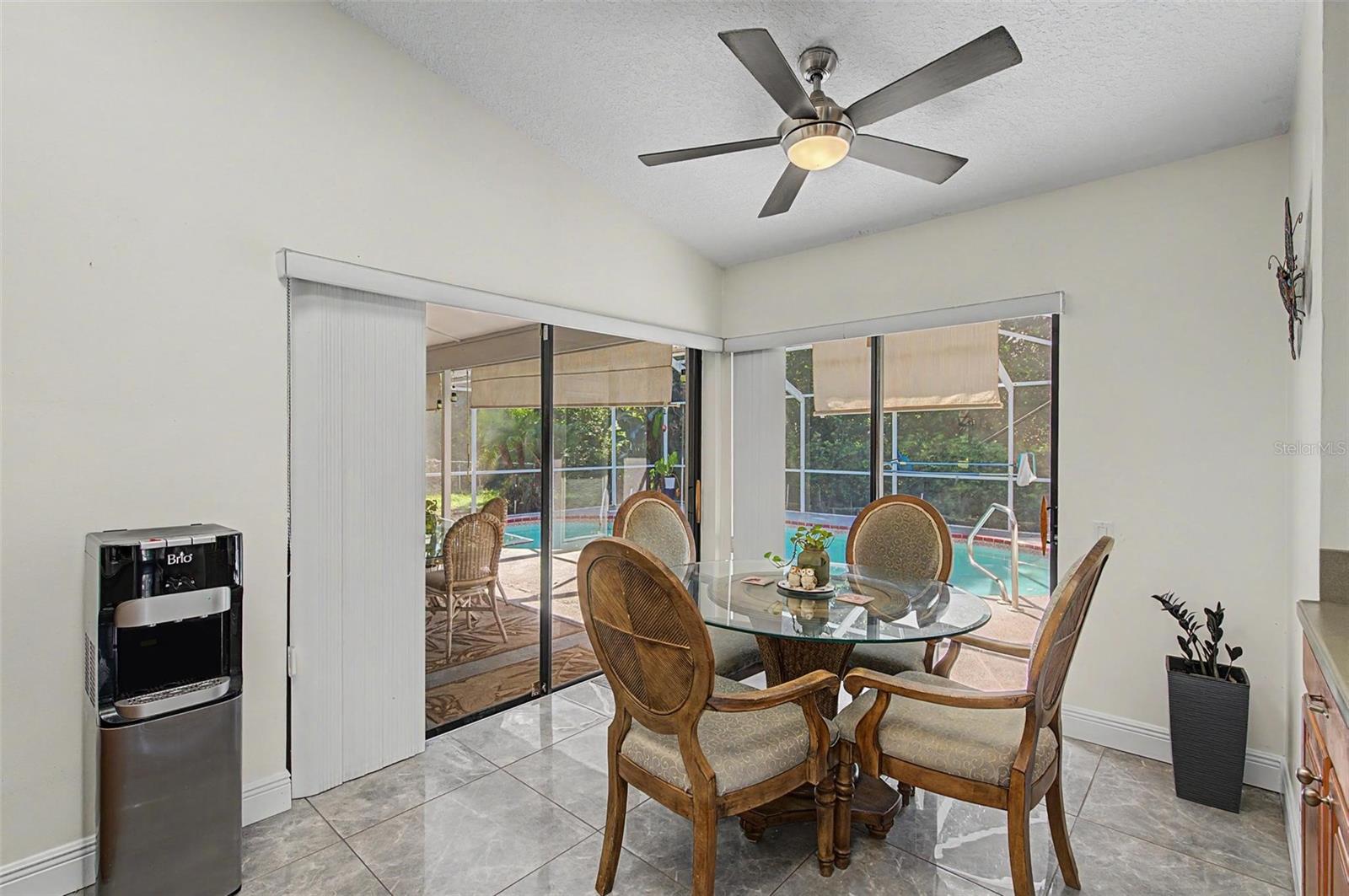 8612 BRAXTON DR — photo 20