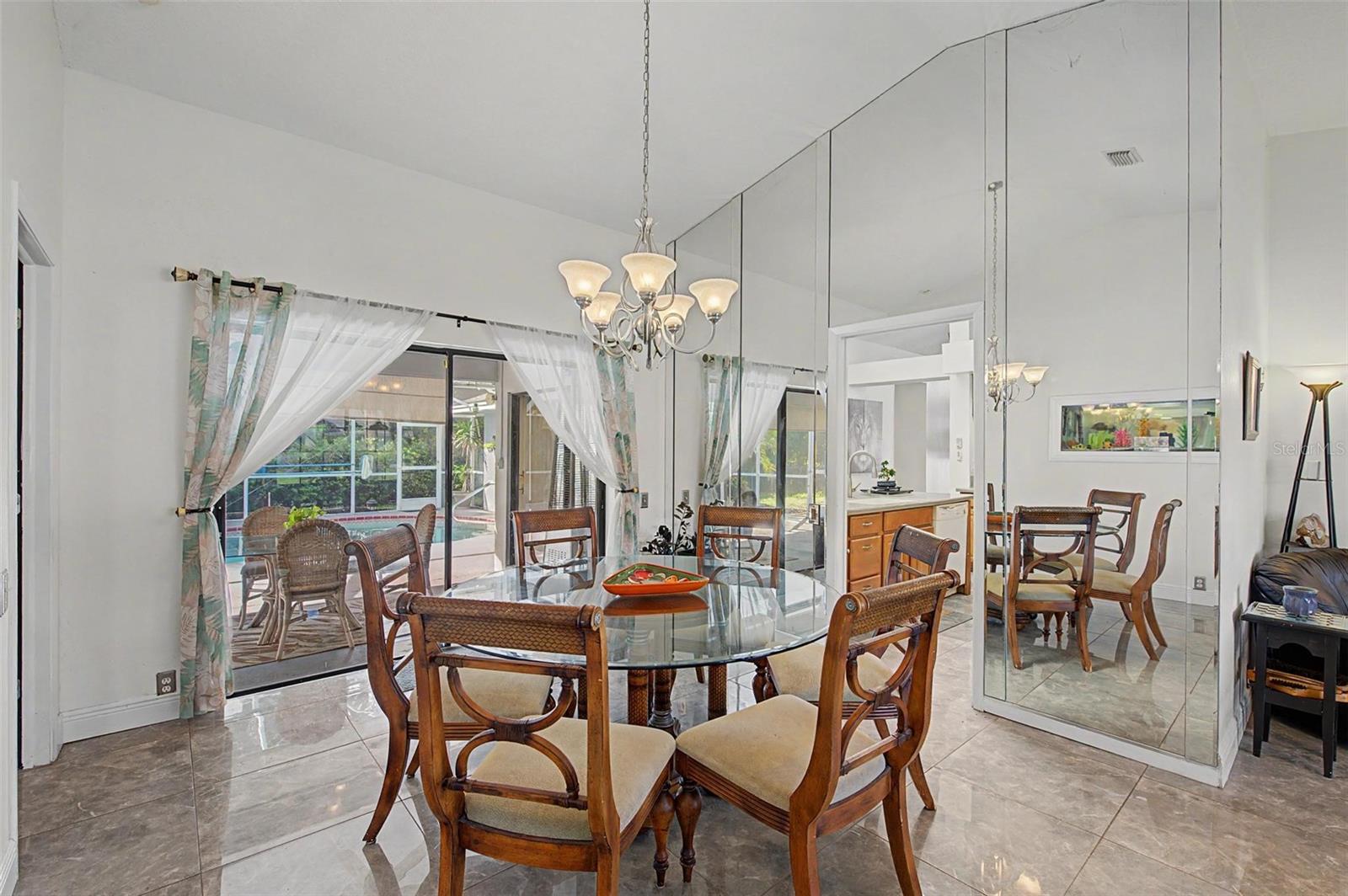 8612 BRAXTON DR — photo 11