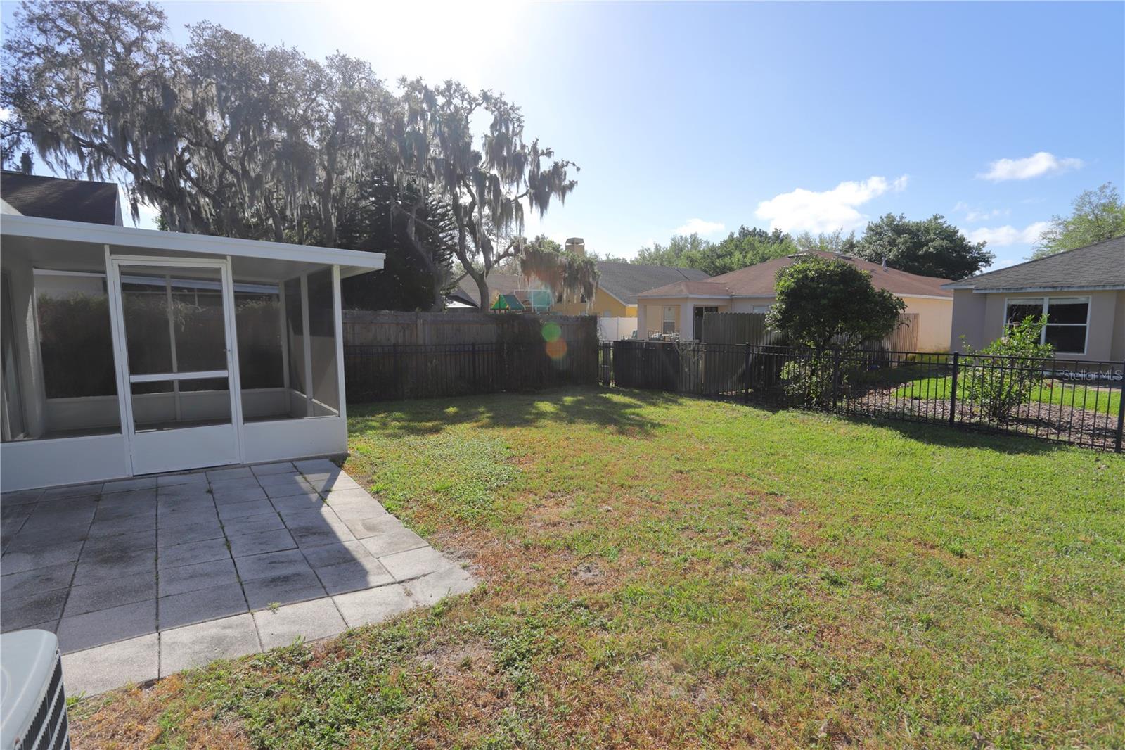 5826 TANAGERLAKE RD — photo 23