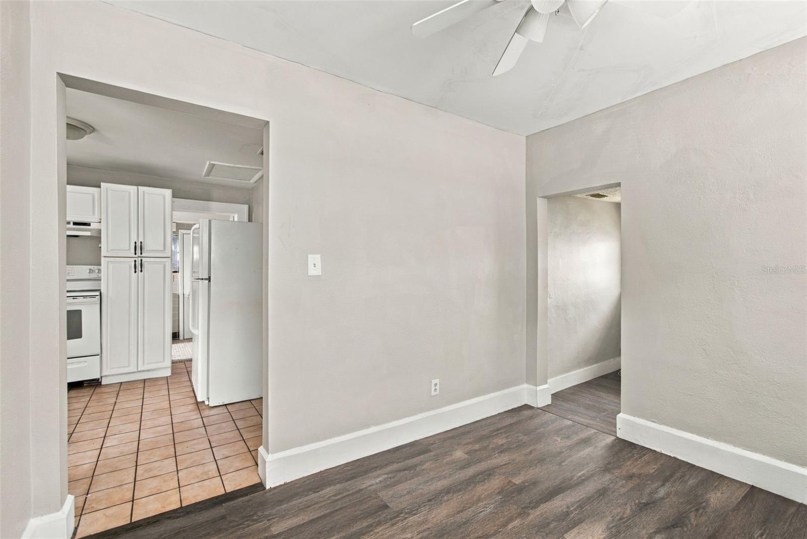 2501 57TH PL N — photo 36