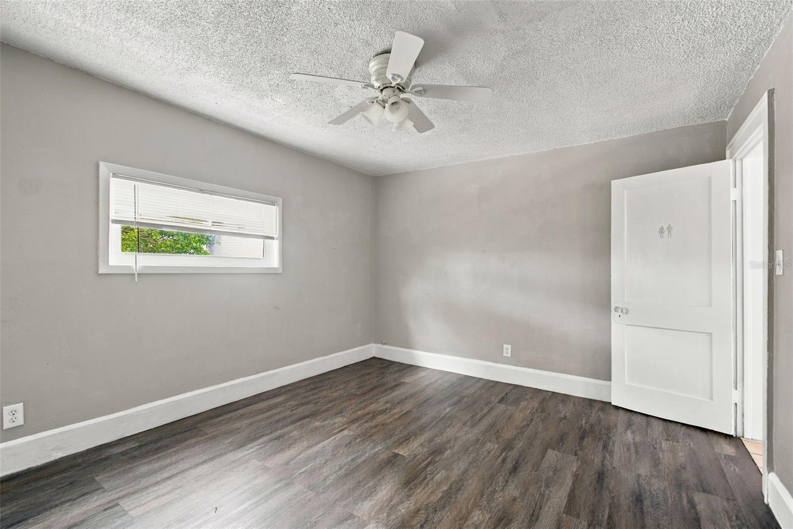 2501 57TH PL N — photo 31