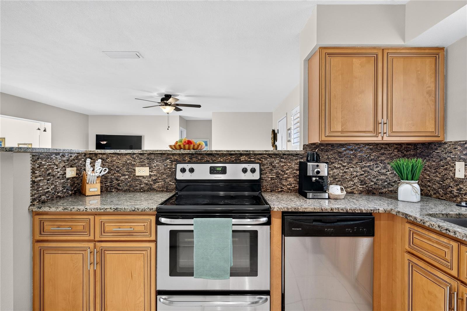 3138 HOMASASSA RD — photo 16