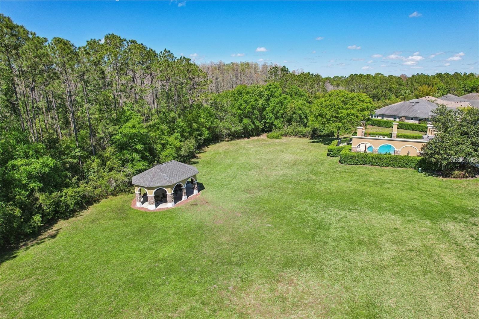 2812 DEVONOAK BLVD — photo 31