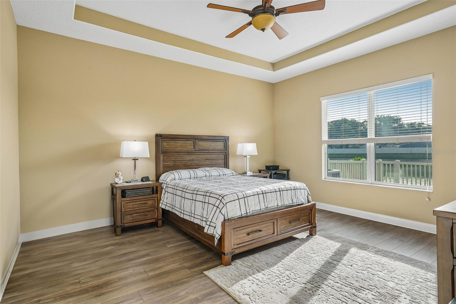 2812 DEVONOAK BLVD — photo 11