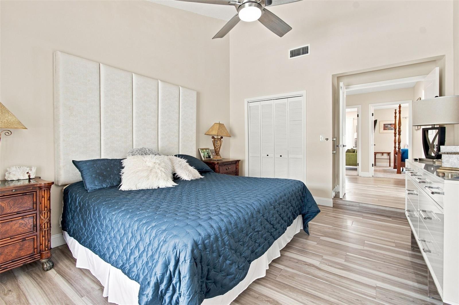 5005 PALOMA DR — photo 40